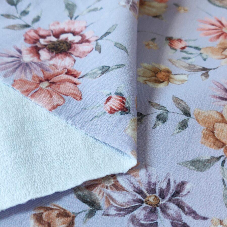 tissu jersey sweat french terry violet fleur ava avril fabrics vendu au mètre