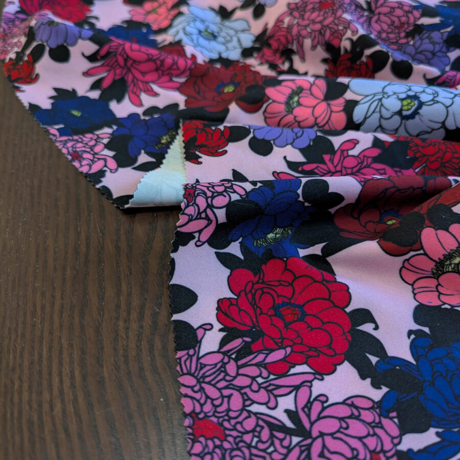 tissu fleurs rose