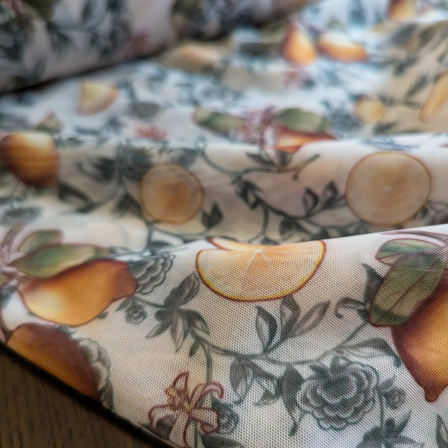 tissu maille transparent