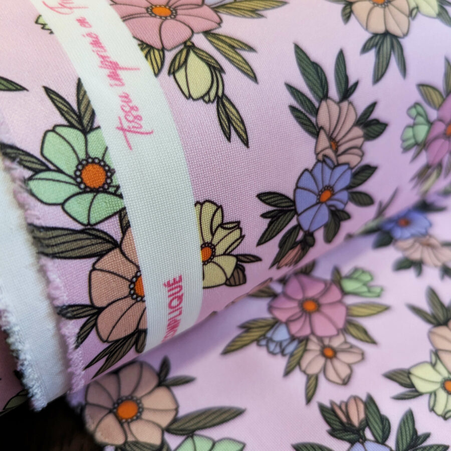 tissu scuba rose fleurs