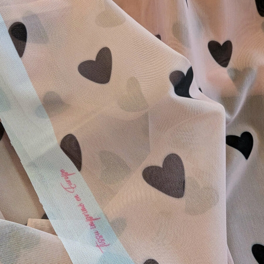 tissu transparent coeur