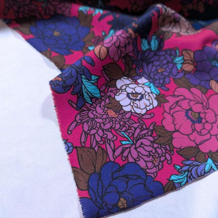 tissu rose fleurs