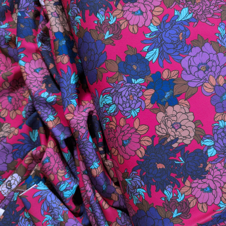 tissu rose fleurs
