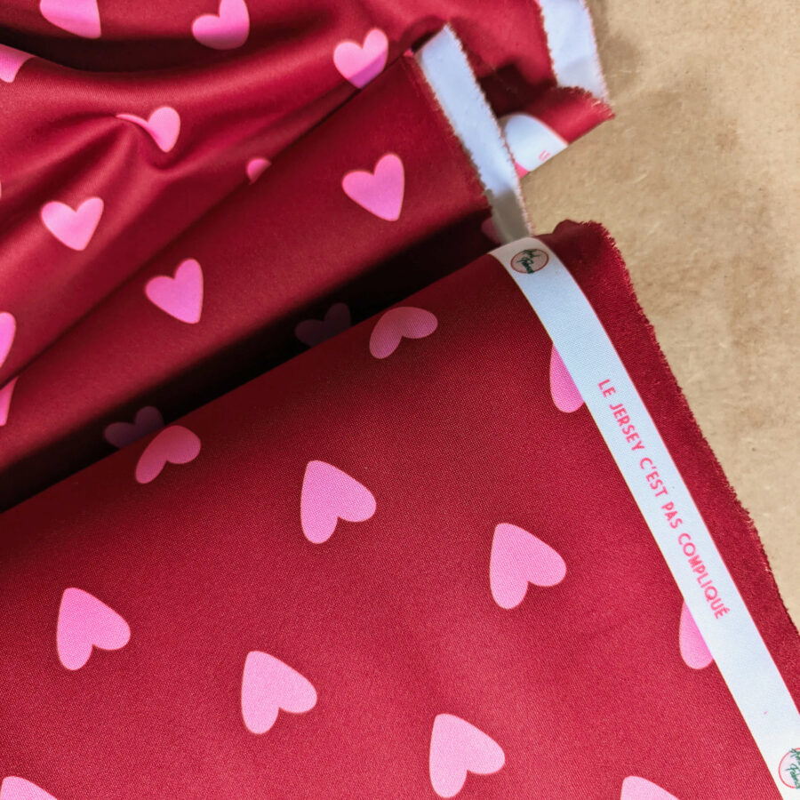 tissu coeur rouge