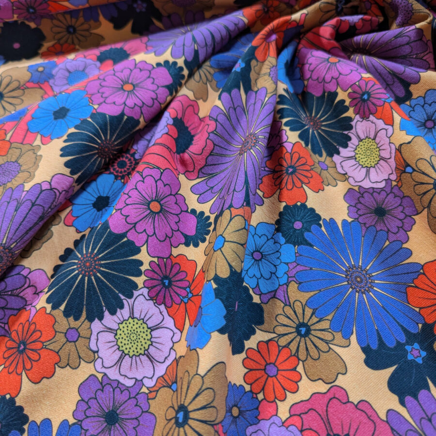 tissu fleur vintage or