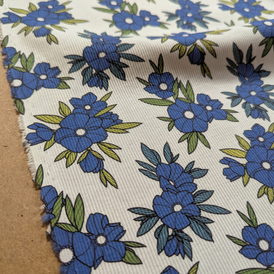 tissu côtelé fleurs bleu