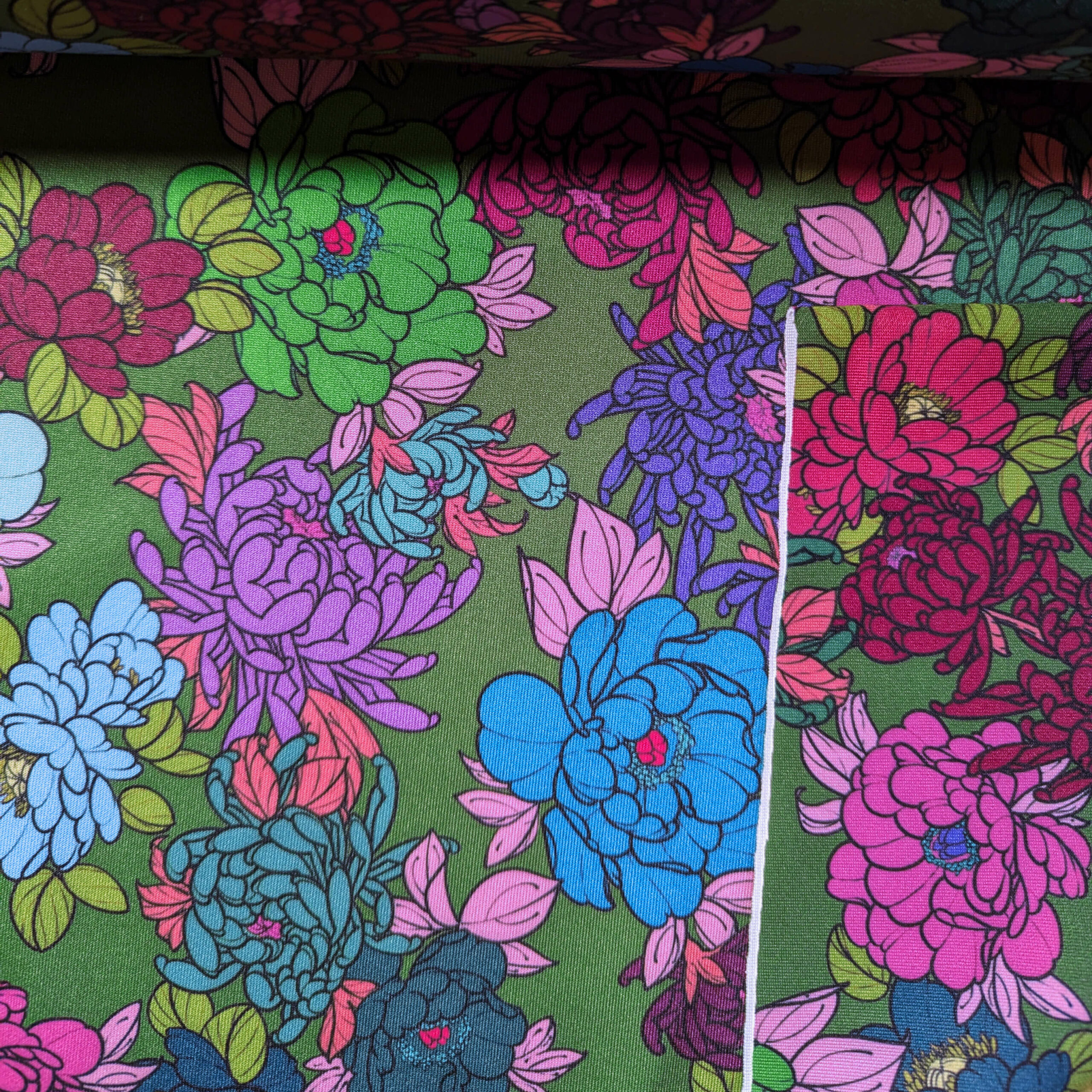 tissu fleur vert