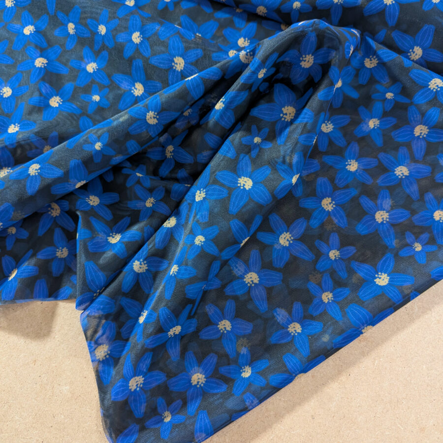tulle bleu fleurs