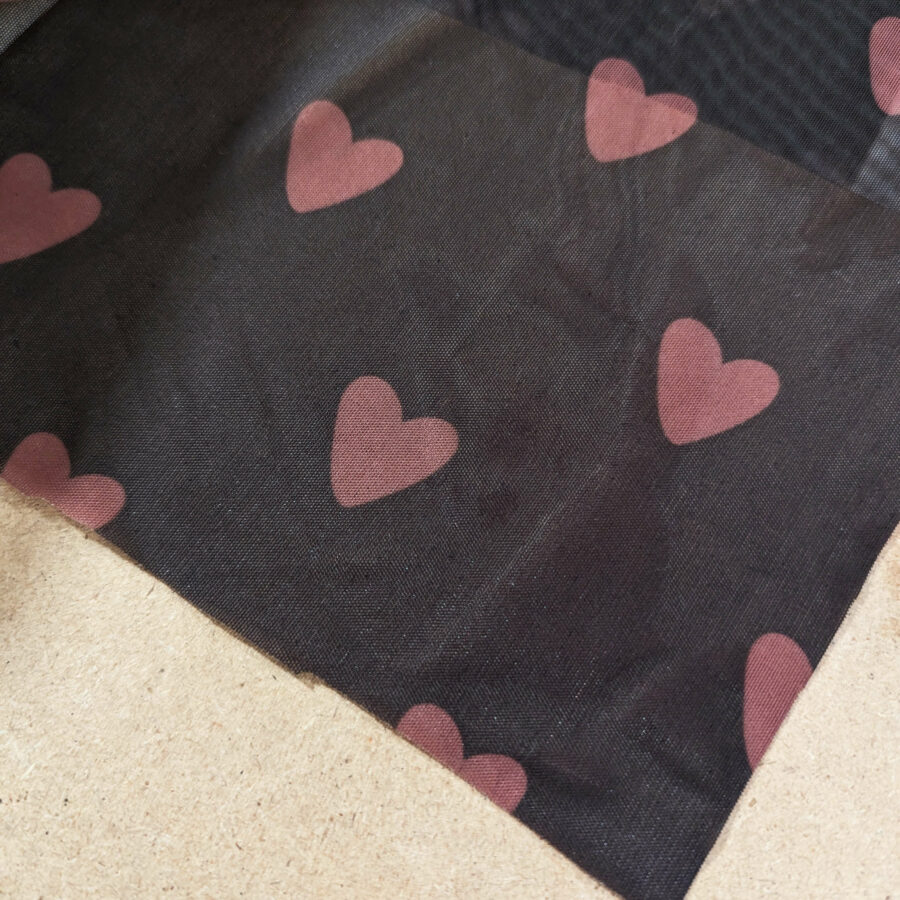 tulle coeur rose