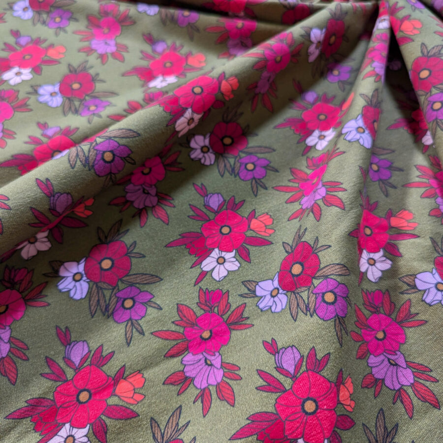 tissu vert fleur rose