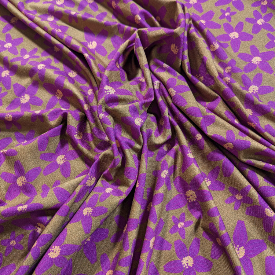 tissu fleur violette fond camel