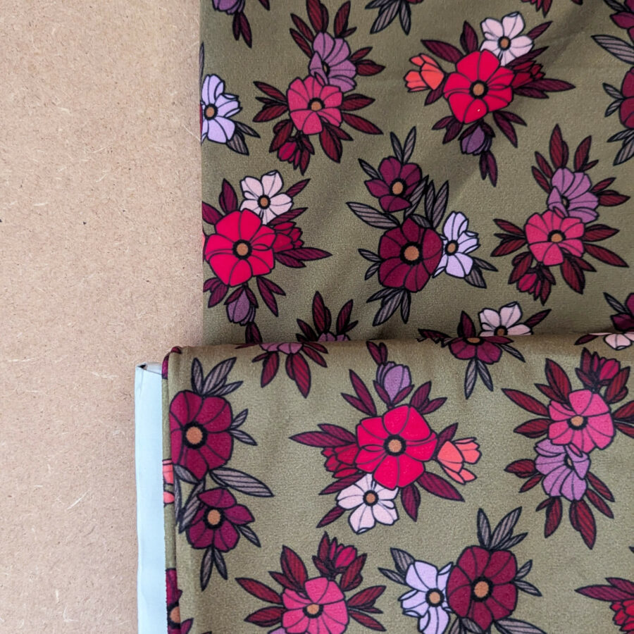 velours vert fleur