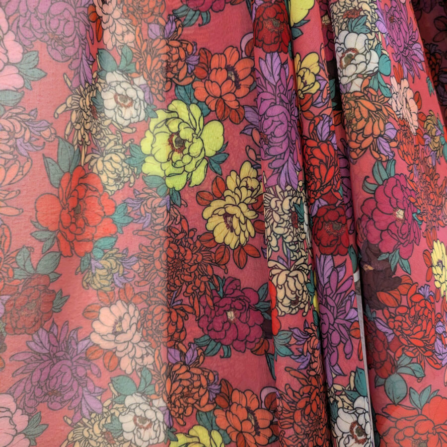 Tissu mesh fleurs orange rouge