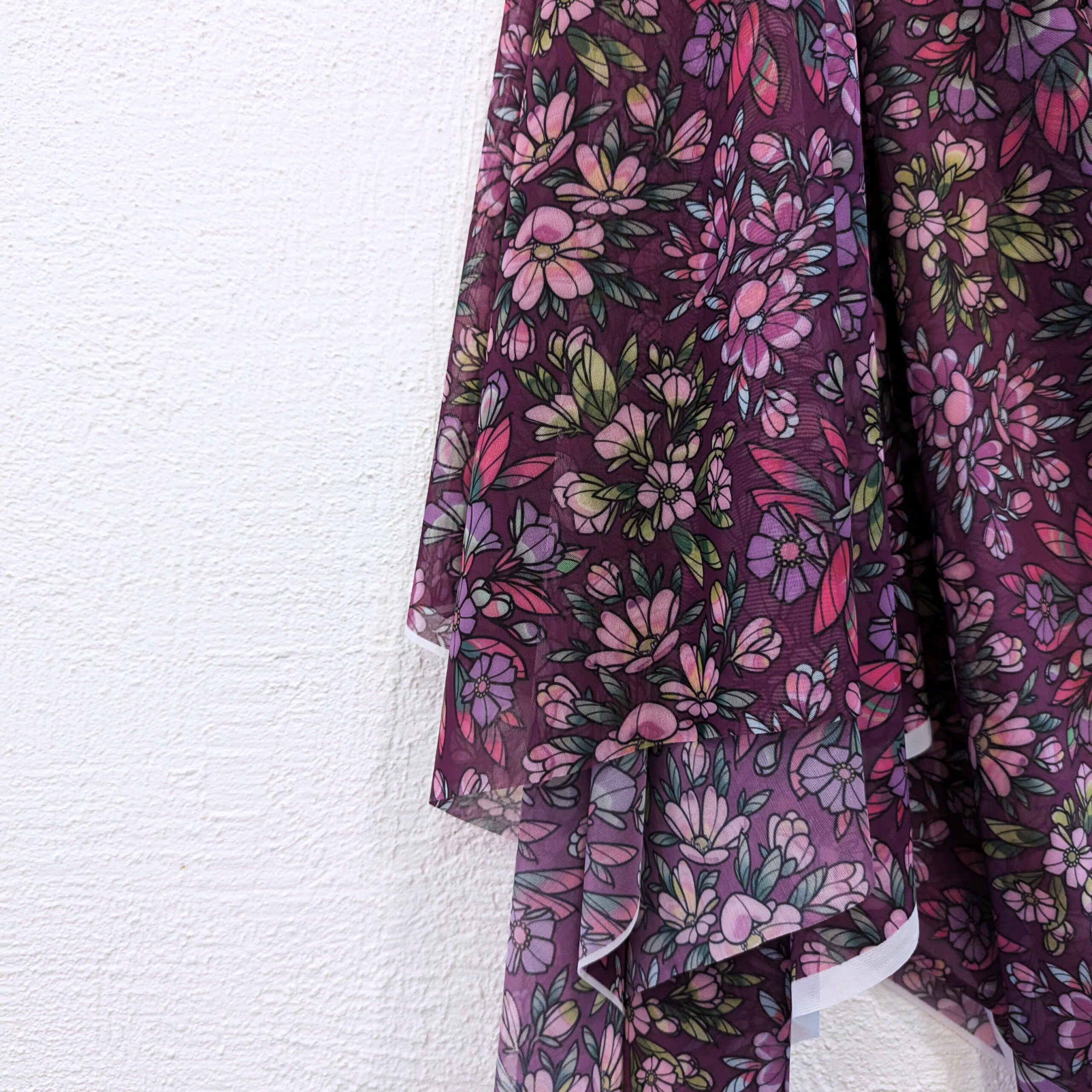 Mesh transparent violet fleurs
