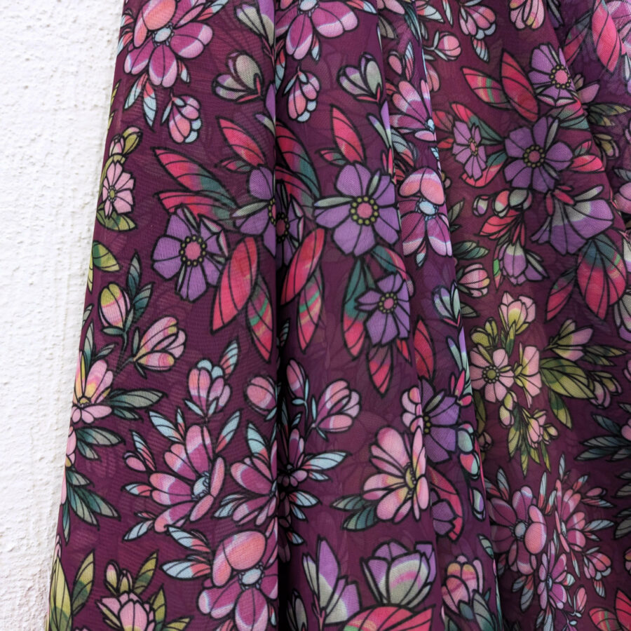 tissu mesh fleurs violet